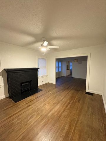 5403 Woodland Avenue, Kansas City, MO 64110