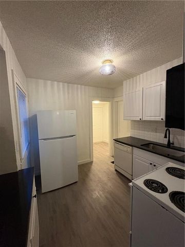 5403 Woodland Avenue, Kansas City, MO 64110