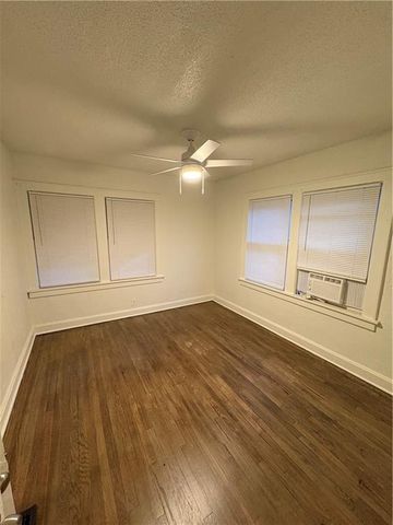 5403 Woodland Avenue, Kansas City, MO 64110