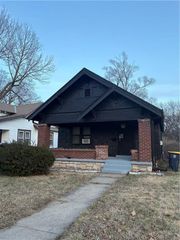 5403 Woodland Avenue, Kansas City, MO 64110