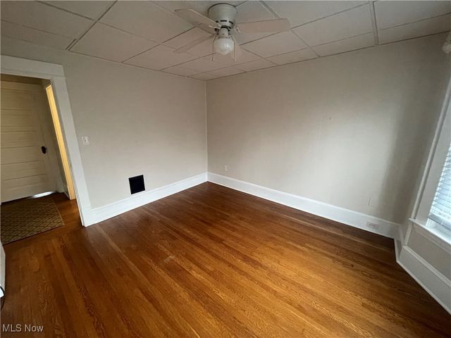 1451 W 116th Street, Cleveland, OH 44102