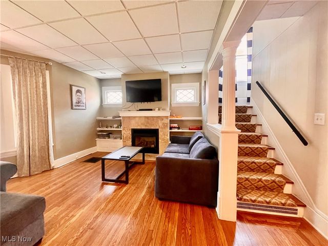 1451 W 116th Street, Cleveland, OH 44102