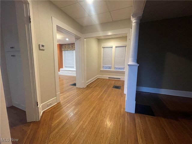 1451 W 116th Street, Cleveland, OH 44102