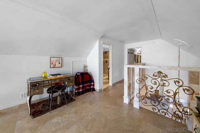 5628 Desert View Drive, La Jolla, CA 92037