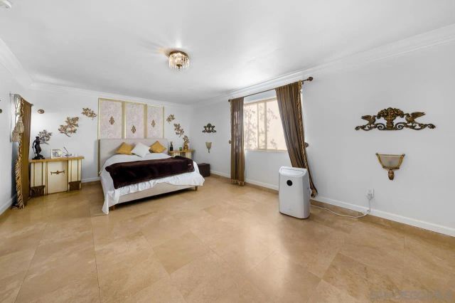 5628 Desert View Drive, La Jolla, CA 92037