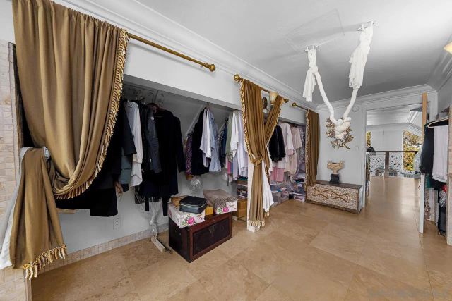 5628 Desert View Drive, La Jolla, CA 92037