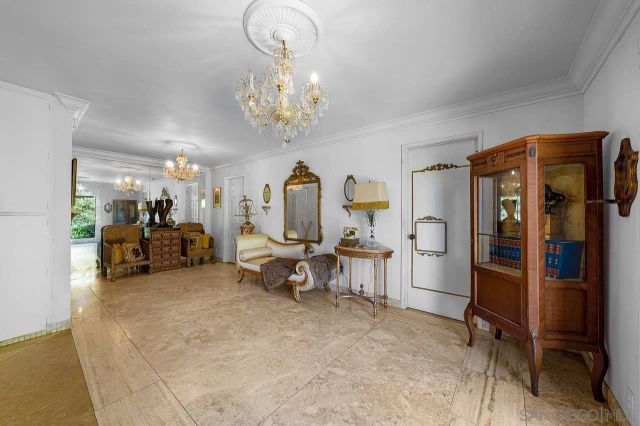 5628 Desert View Drive, La Jolla, CA 92037