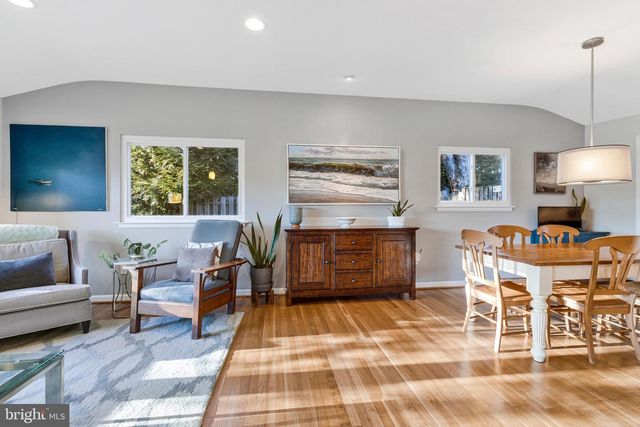 6203 MELVERN DR, Bethesda, MD 20817