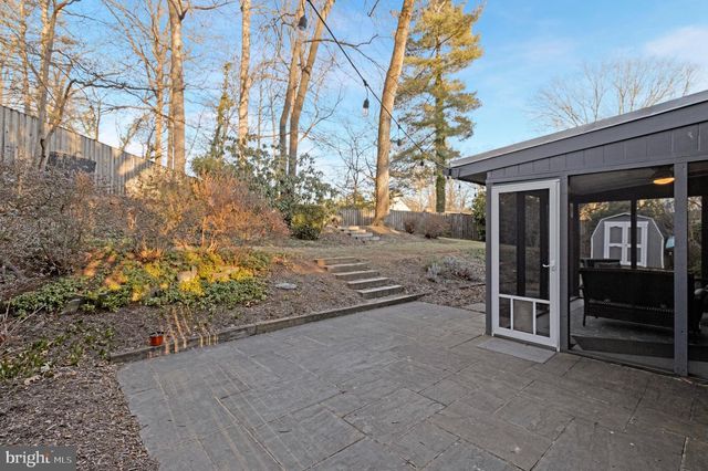 6203 MELVERN DR, Bethesda, MD 20817