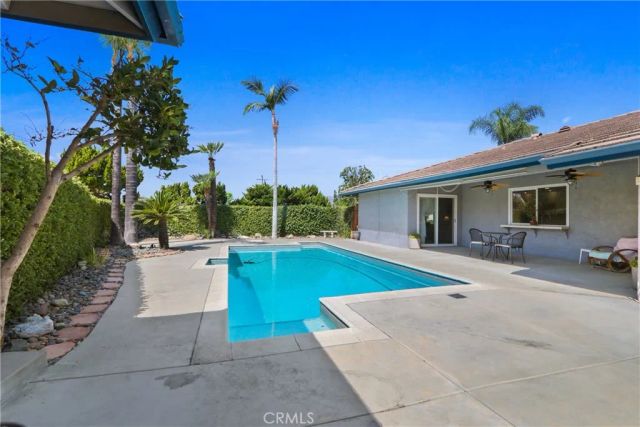 1414 E Laurel, Glendora, CA 91741