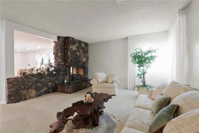 1414 E Laurel, Glendora, CA 91741