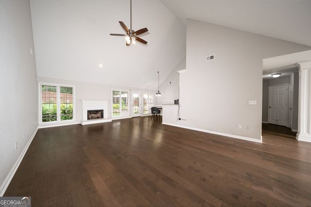 1450 Stampmill Way, Lawrenceville, GA 30043
