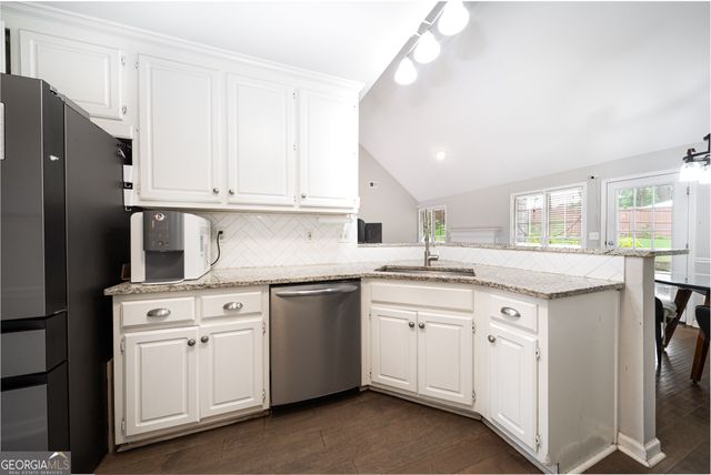 1450 Stampmill Way, Lawrenceville, GA 30043