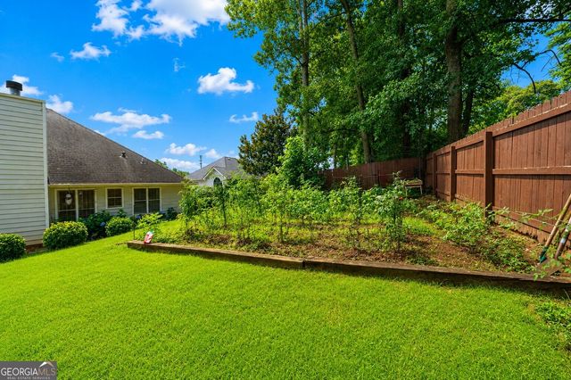1450 Stampmill Way, Lawrenceville, GA 30043