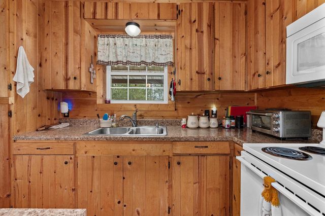 13618 CR 4196D, Henderson, TX 75654