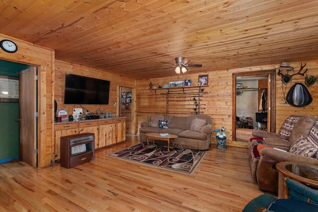 13618 CR 4196D, Henderson, TX 75654