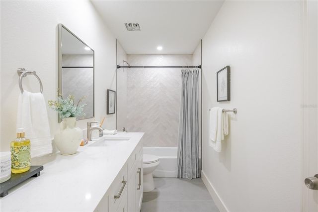 2506 COLLEGE HILL DRIVE, Brandon, FL 33511