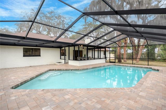 2506 COLLEGE HILL DRIVE, Brandon, FL 33511