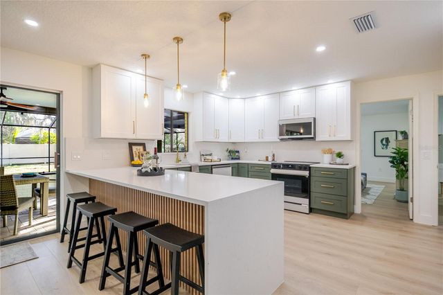 2506 COLLEGE HILL DRIVE, Brandon, FL 33511