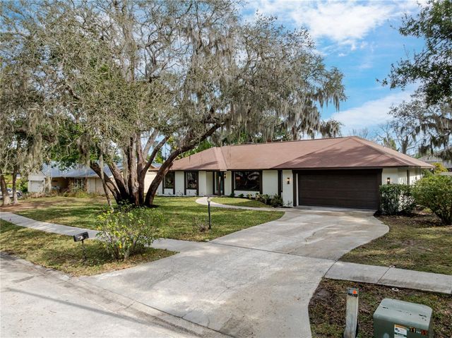 2506 COLLEGE HILL DRIVE, Brandon, FL 33511