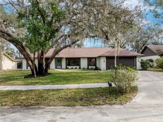 2506 COLLEGE HILL DRIVE, Brandon, FL 33511
