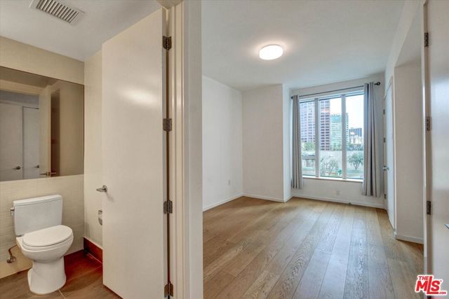 889 Francisco Street 911, Los Angeles, CA 90017