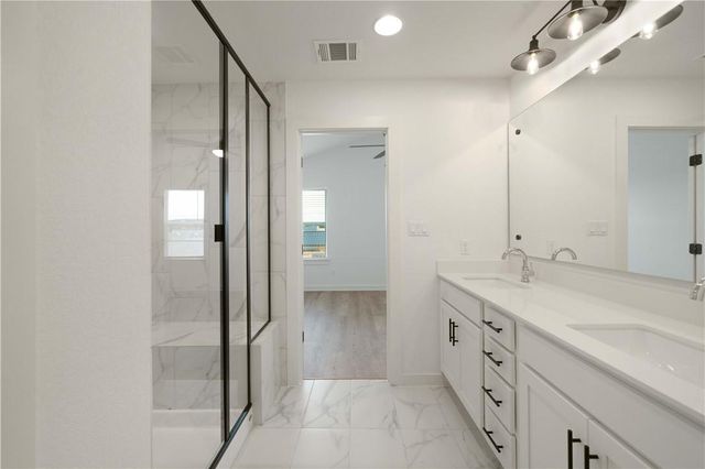 5160 N AW Grimes BLVD 190, Round Rock, TX 78665