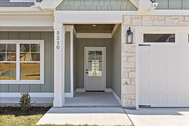 5210 Baylor Street NW, Cleveland, TN 37312