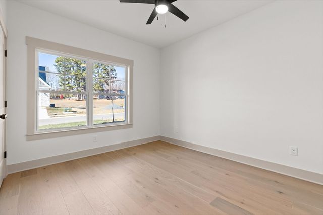 5210 Baylor Street NW, Cleveland, TN 37312