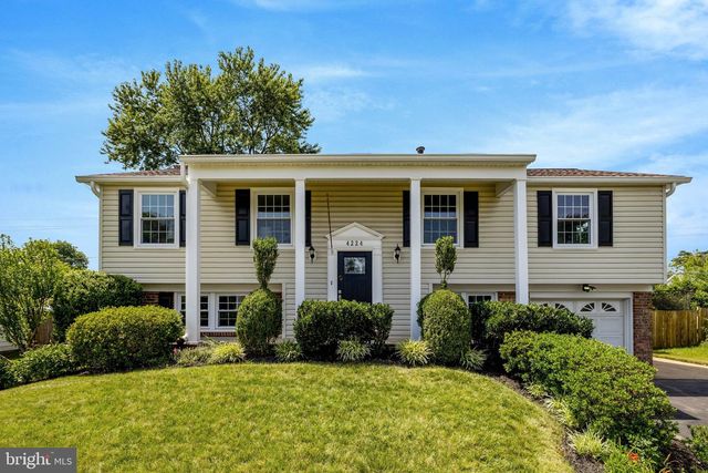 4224 MINSTRELL LN, Fairfax, VA 22033