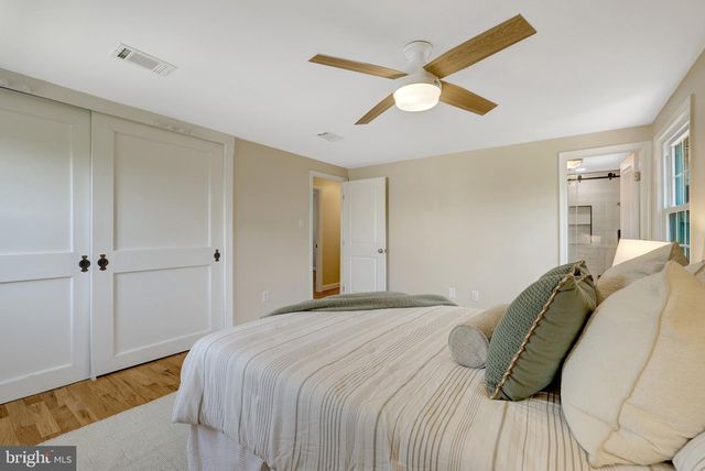 4224 MINSTRELL LN, Fairfax, VA 22033