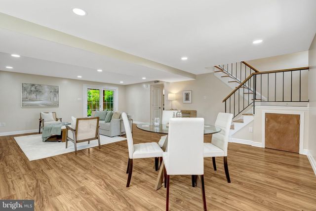4224 MINSTRELL LN, Fairfax, VA 22033