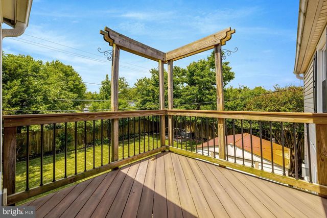 4224 MINSTRELL LN, Fairfax, VA 22033