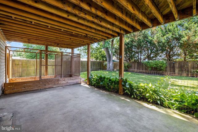 4224 MINSTRELL LN, Fairfax, VA 22033