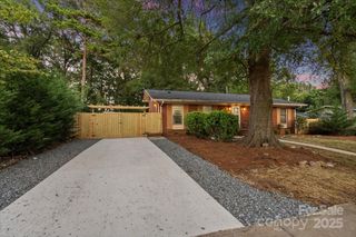 3612 Winterfield Place, Charlotte, NC 28205