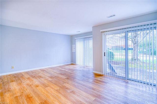 3872 Staffordshire LN, Williamsburg, VA 23188