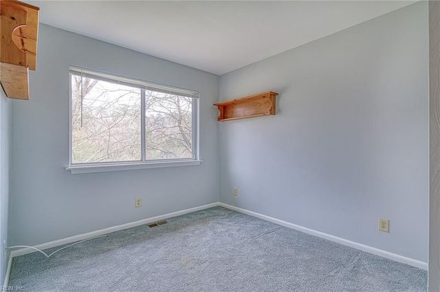 3872 Staffordshire LN, Williamsburg, VA 23188