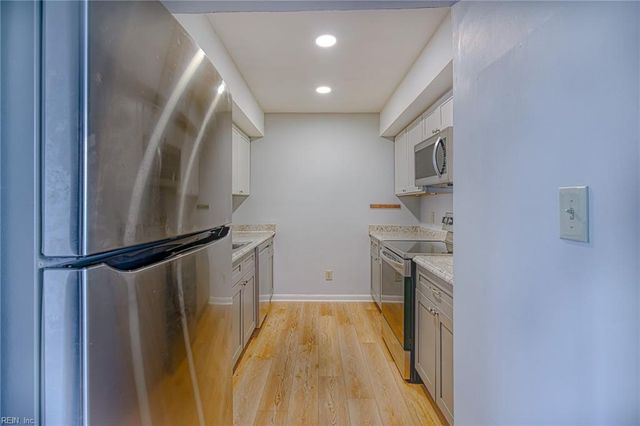 3872 Staffordshire LN, Williamsburg, VA 23188