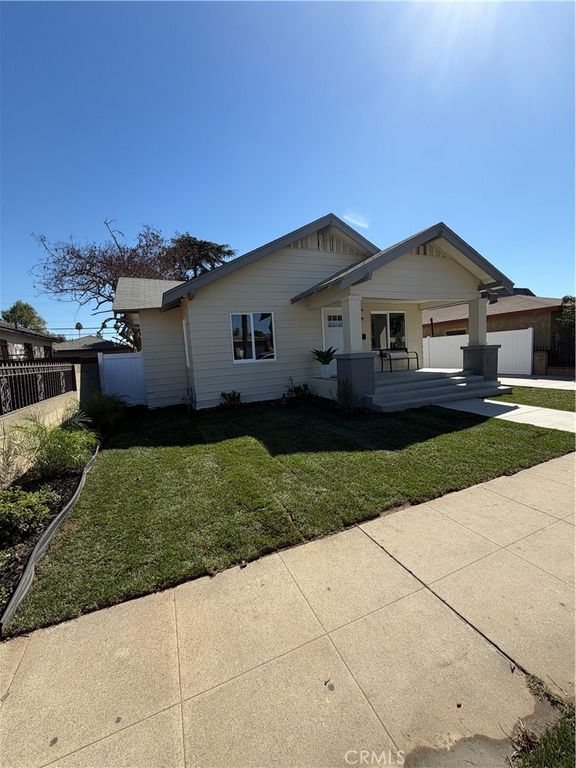 2064 Myrtle, Long Beach, CA 90806 — photo 4