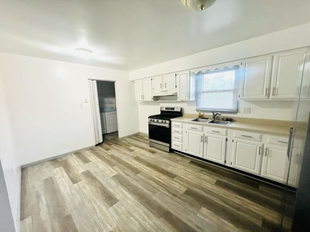 3249 May Street, Portage, IN 46368