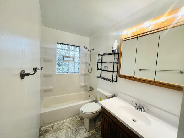 3249 May Street, Portage, IN 46368