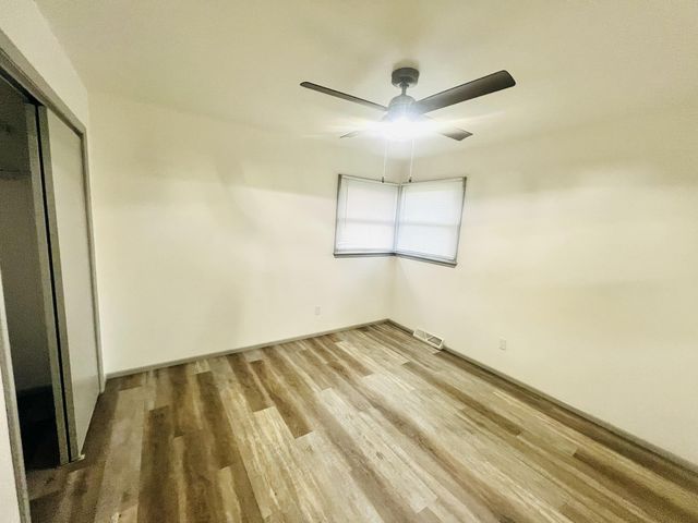 3249 May Street, Portage, IN 46368