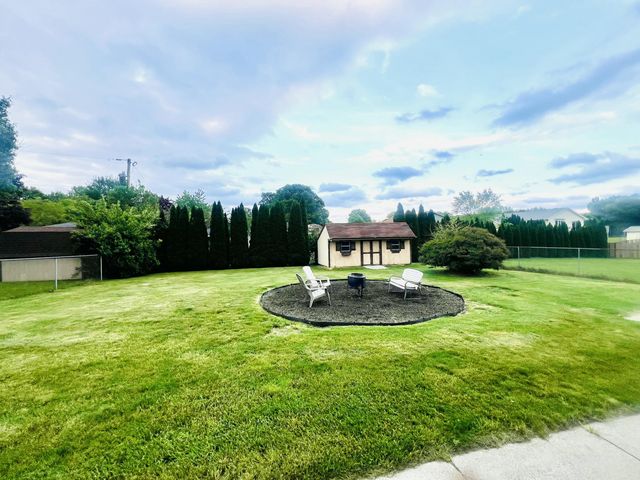 3249 May Street, Portage, IN 46368