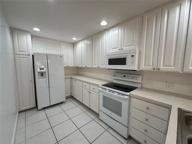 7776 ANDORA DRIVE, Sarasota, FL 34238