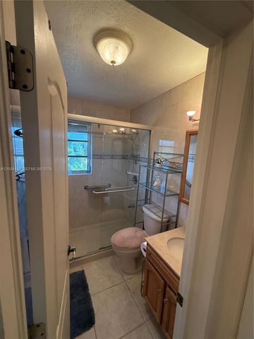3881 W Flagler Street 315, Miami, FL 33134
