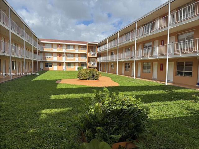 3881 W Flagler Street 315, Miami, FL 33134