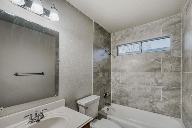 440 Zebra DR, Kyle, TX 78640