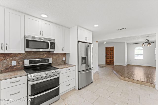 3670 S Tropical Trail, Merritt Island, FL 32952