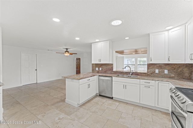 3670 S Tropical Trail, Merritt Island, FL 32952