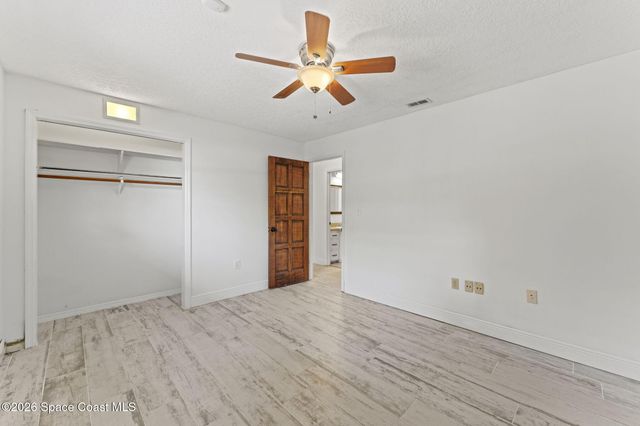 3670 S Tropical Trail, Merritt Island, FL 32952